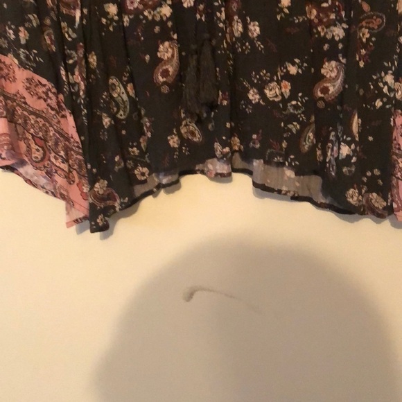 Eye shadow peasant style floral print blouse, med - Picture 6 of 6